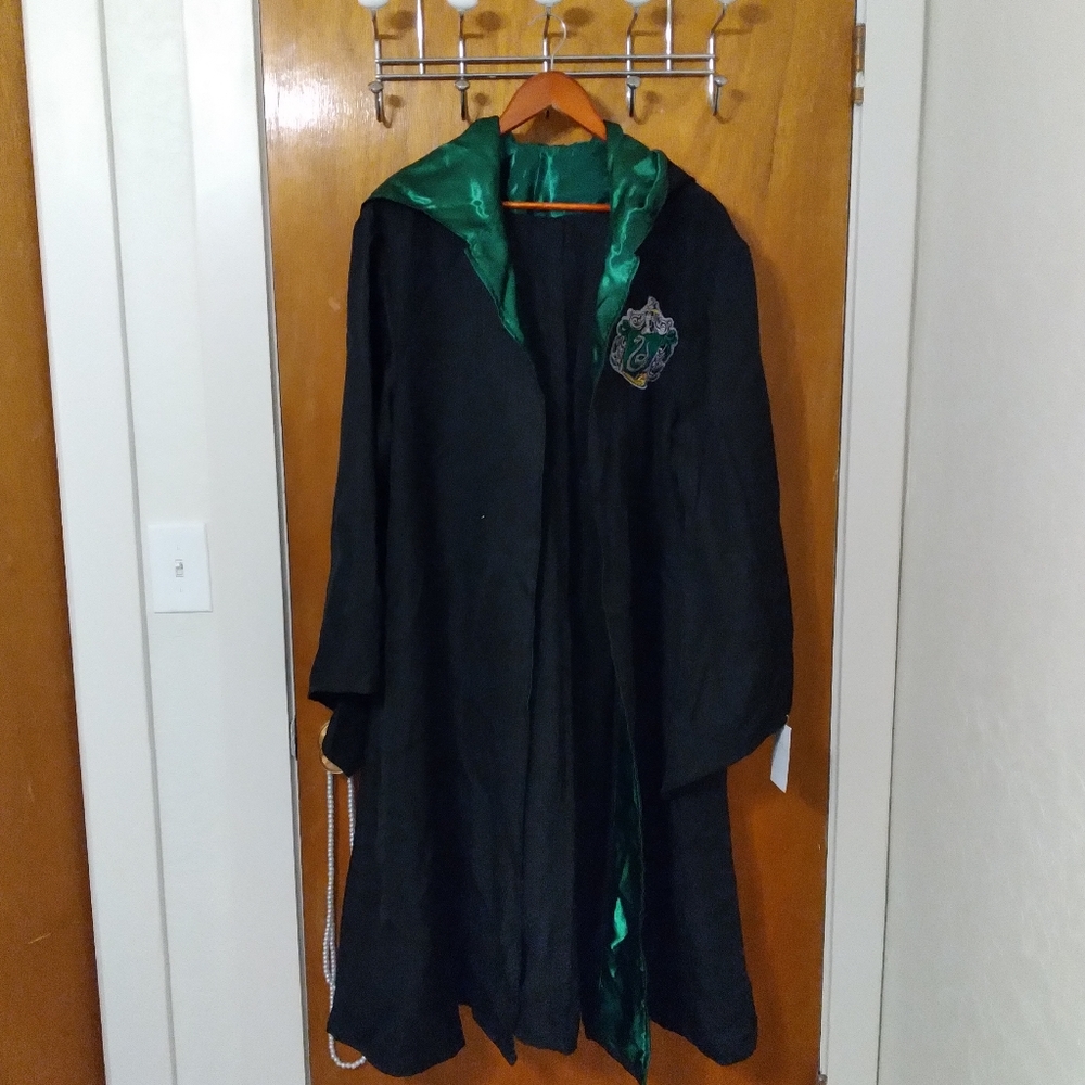 Harry Potter Cosplay Slytherin Cloak with House Necklace